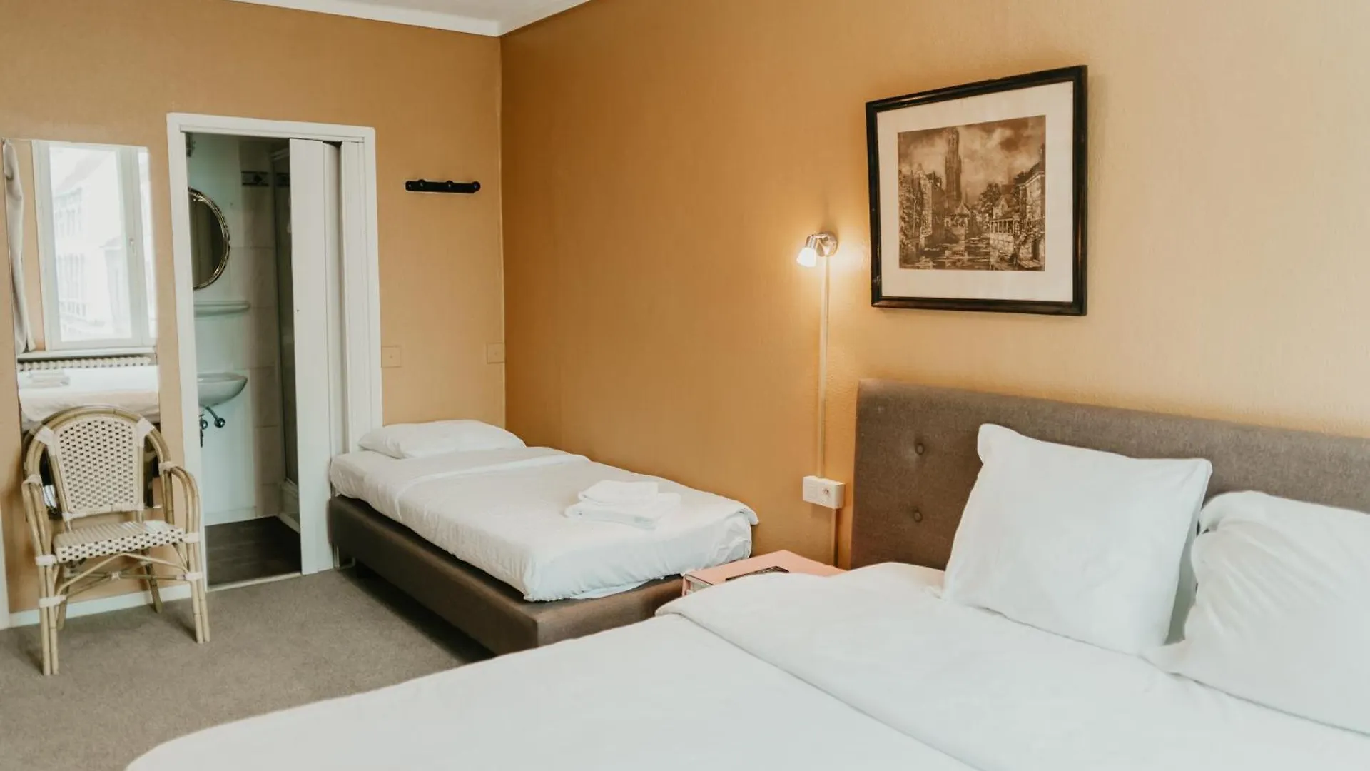 Hotel Cavalier Brujas