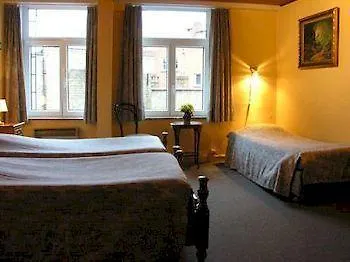**  Hotel Cavalier Brujas Bélgica