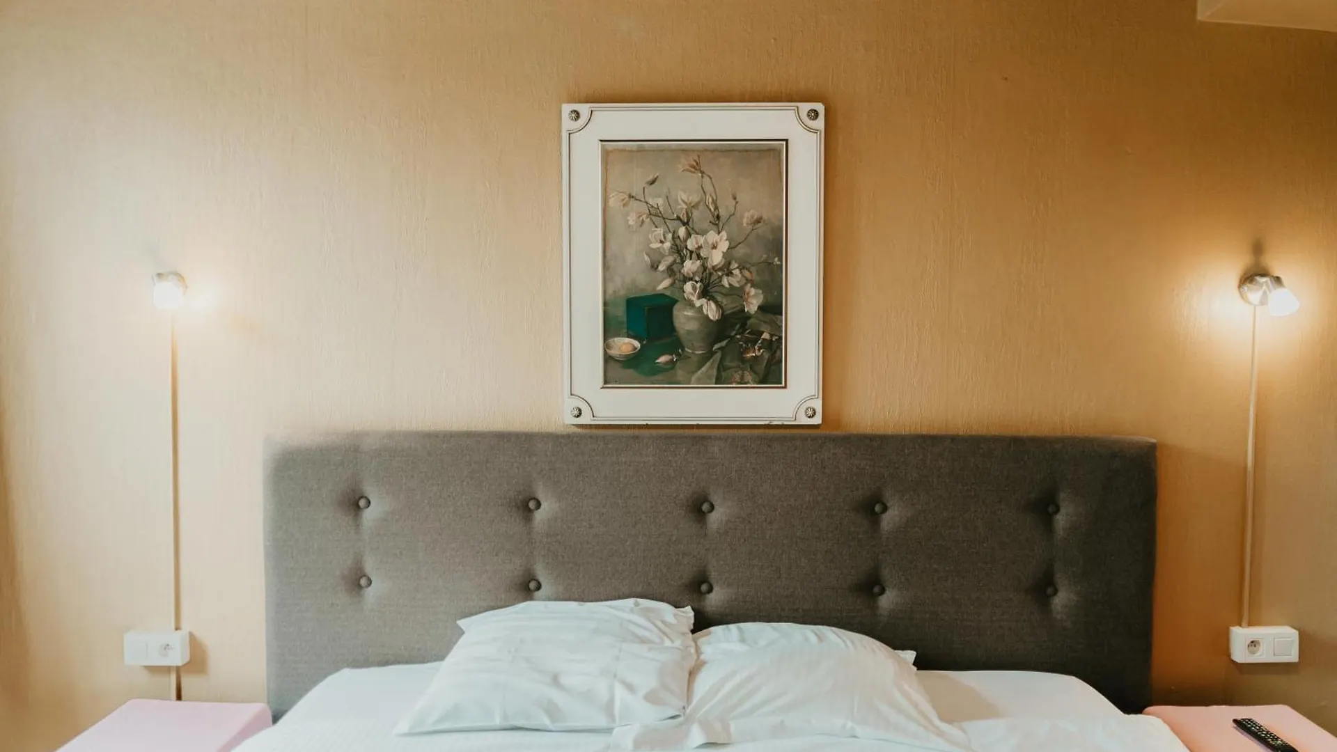Hotel Cavalier Bruges 2*,